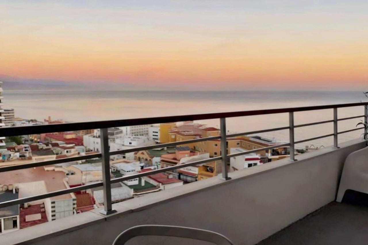 Oasis Sea & Sky - La Nogalera Apartment Torremolinos Exterior foto