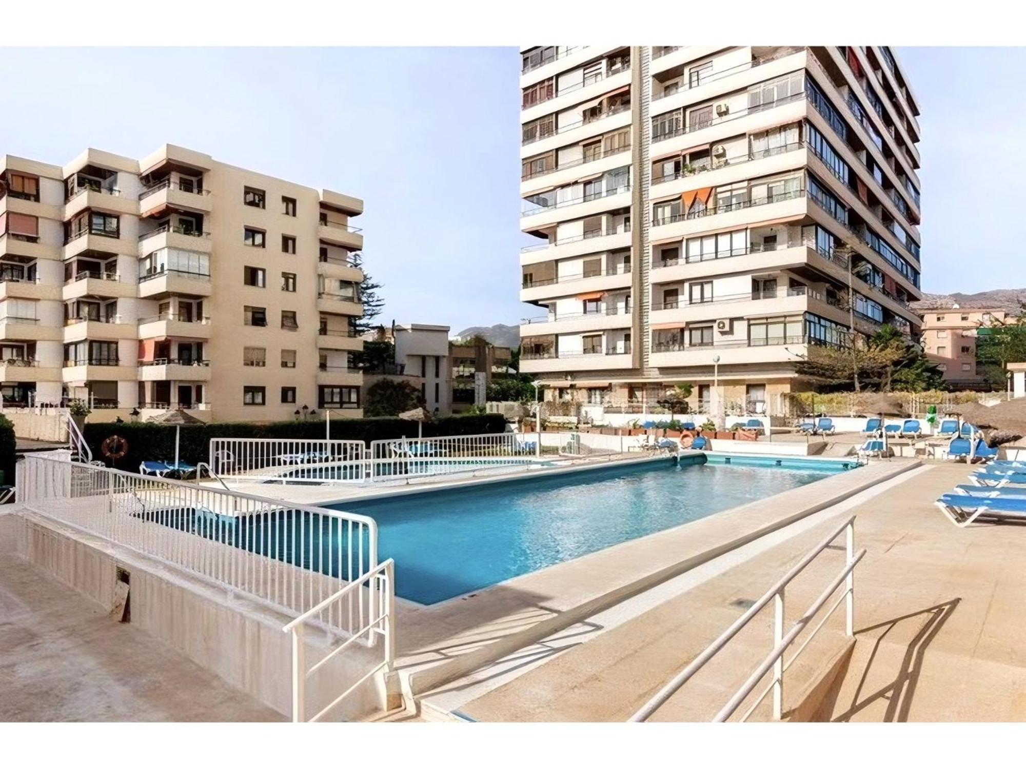 Oasis Sea & Sky - La Nogalera Apartment Torremolinos Exterior foto